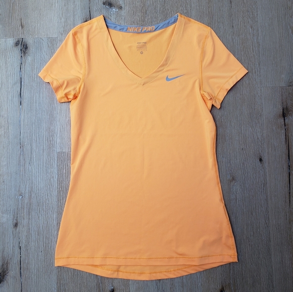 NIKE Pro Dri-Fit V-Neck Shirt